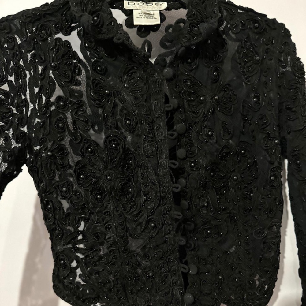 bebe Black Floral Lace Long Sleeve Top - Picture 4 of 4